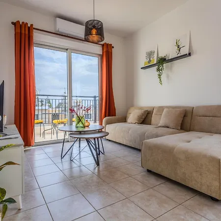 Апартаменты Avs Margarita Gardens