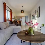 Apartman Avs Margarita Gardens